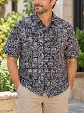 VTG Crossings 100% Cotton Men’s Large Geometric Tribal Print Shirt Resortwear